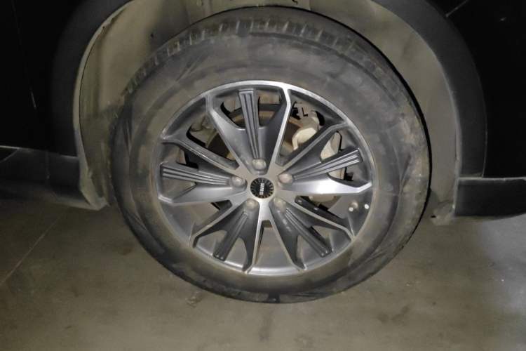 Used SWM G01 2019 1.5T Automatic Premium UP China VI Emission Standard Right Front Wheel Hub