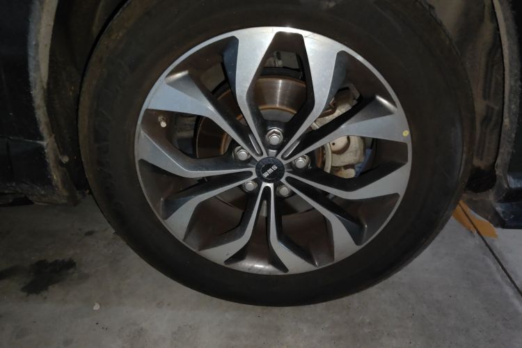 Used SWM G01 2019 F Version 1.5T Automatic Diamond Powder Edition China VI Right Front Wheel Hub