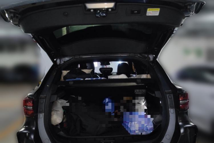 Used SWM G01 2019 F Version 1.5T Automatic Diamond Powder Edition China VI Trunk