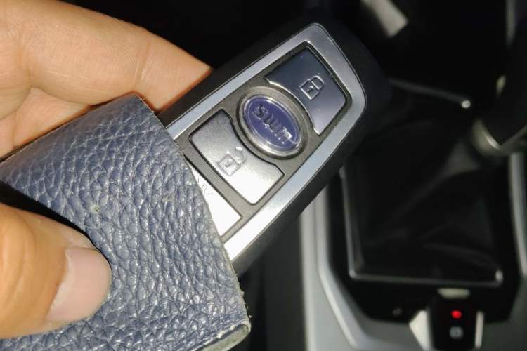 Used SWM G01 2019 1.5T Manual UPGRADE UP China VI Vehicle Key