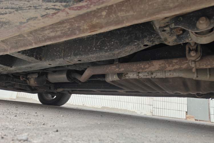 Used SWM G01 2019 F Version 1.5T Automatic Golden Powder Edition National VI Chassis Rear Left