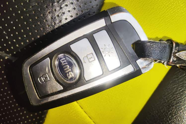 Used SWM G01 2019 F Version 1.5T Automatic Golden Powder Edition National VI Vehicle Key