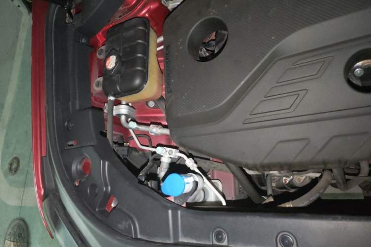 Used SWM G01 2019 1.5T Automatic Smart UP China VI Engine Bay Right