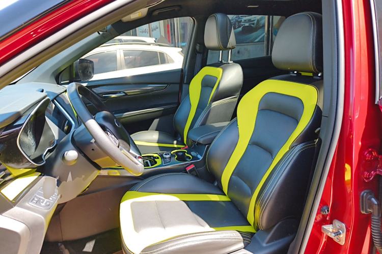 Used SWM G01 2019 F Version 1.5T Automatic Diamond Powder Edition China VI Left Front Seat