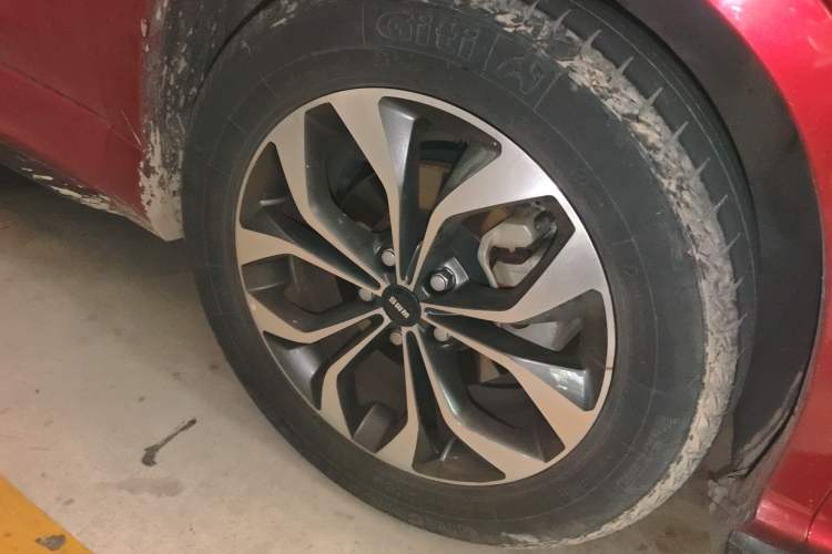 Used SWM G01 2019 F Version 1.5T Automatic Silver Powder Edition National V Right Front Wheel Hub
