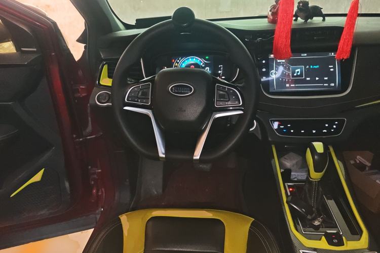 Used SWM G01 2019 F Version 1.5T Automatic Silver Powder Edition National V Steering Wheel