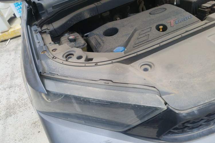 Used SWM G01 2019 F Version 1.5T Automatic Silver Powder Edition National V Engine Bay Right