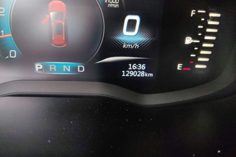 Used SWM G01 2019 F Version 1.5T Automatic Golden Powder Edition National V Odometer Close Up