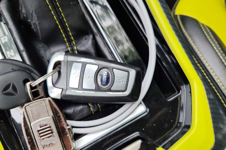 Used SWM G01 2019 F Version 1.5T Automatic Golden Powder Edition National V Vehicle Key