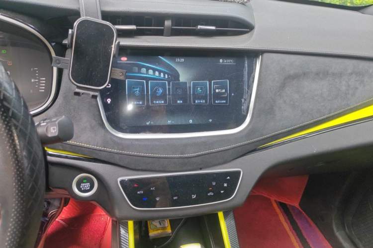 Used SWM G01 2019 F Version 1.5T Automatic Golden Powder Edition National VI Audio And AC Panel