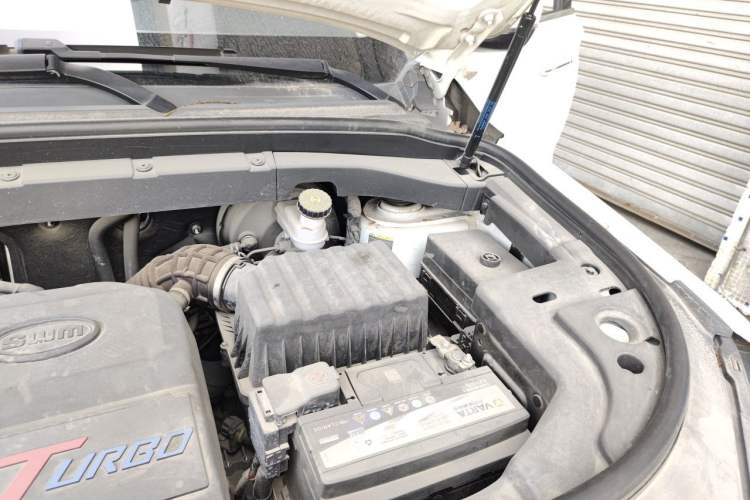Used SWM G01 2019 1.5T Automatic Premium UP China VI Emission Standard Engine Bay Left