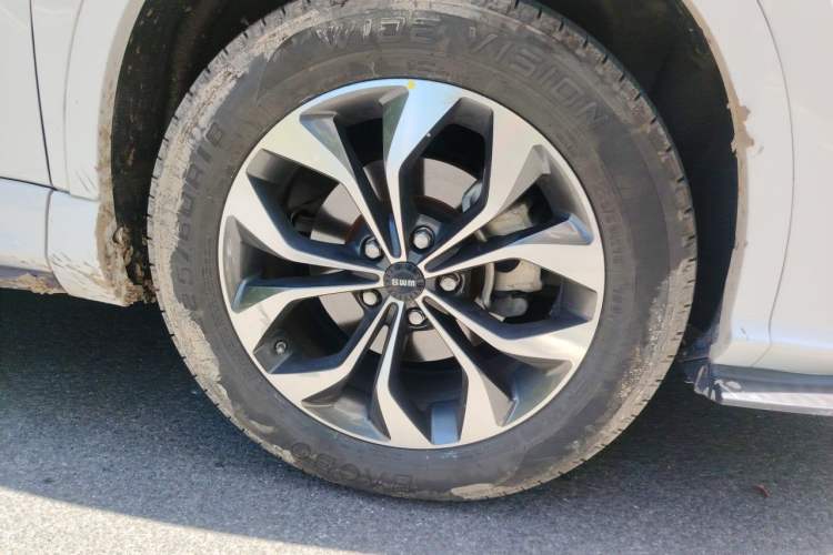 Used SWM G01 2019 F Version 1.5T Automatic Golden Powder Edition National VI Right Front Wheel Hub