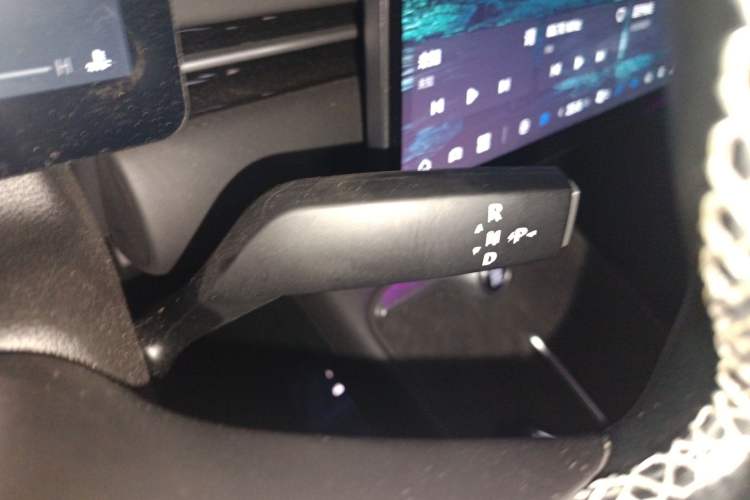 Used SWM G01 Pro 2025 Model—Luxury Version Gear Lever