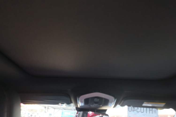 Used SWM G01FF 2022 Updated Version 1.5T DCT Star Edition Headliner