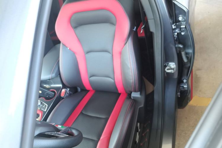 Used SWM G01FF 2022 Updated Version 1.5T DCT Star Edition Left Front Seat