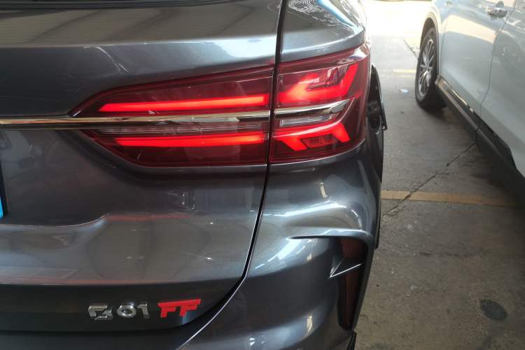 Used SWM G01FF 2022 Updated Version 1.5T DCT Star Edition Right Rear Taillight