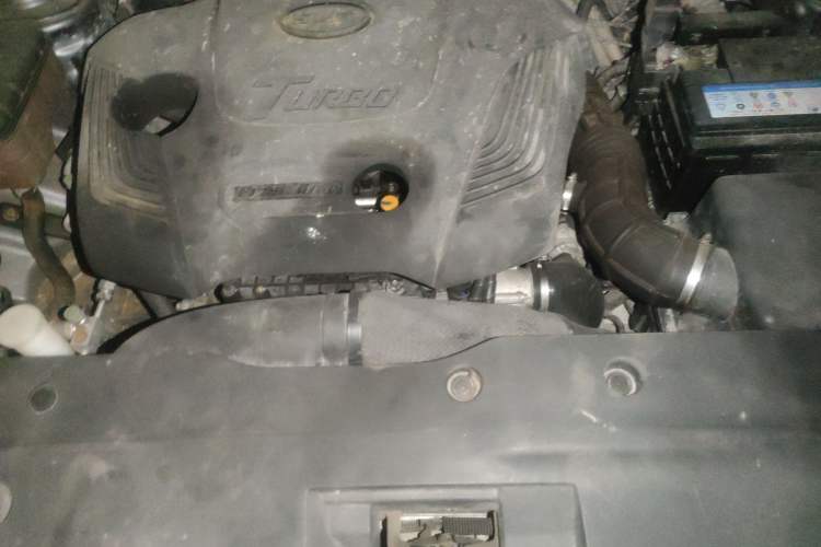 Used SWM G05 2021 PRO 1.5T Automatic Luxury Model 7 Seats Engine Bay