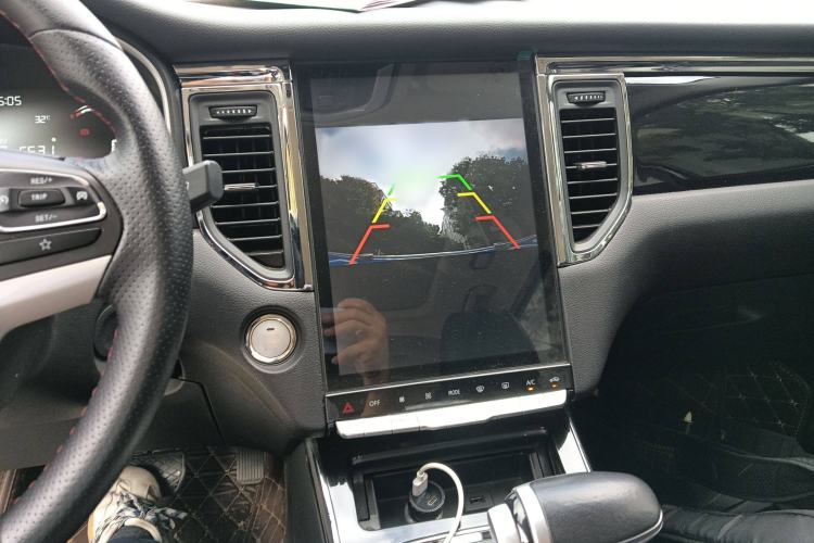 Used SWM G05 2019 1.5T Automatic Luxury Model Audio And AC Panel