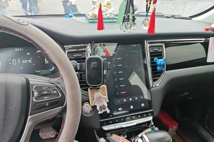 Used SWM G05 2019 1.5T Automatic Luxury Model Audio And AC Panel