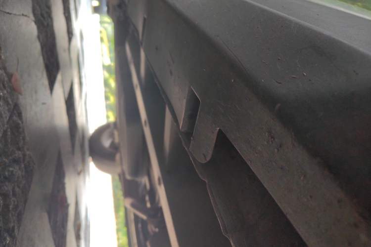 Used SWM G05 2019 2.0L Manual Luxury Edition Chassis Front Right