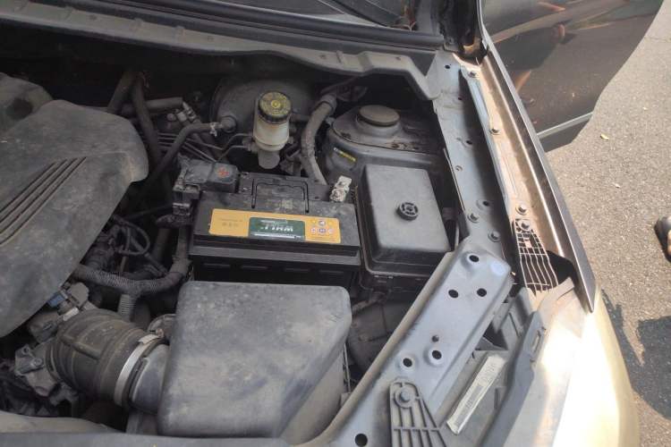 Used SWM G05 2019 2.0L Manual Luxury Edition Engine Bay Left