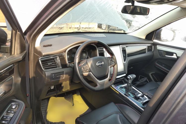 Used SWM G05 2019 1.5T Automatic Luxury Model Interior 2