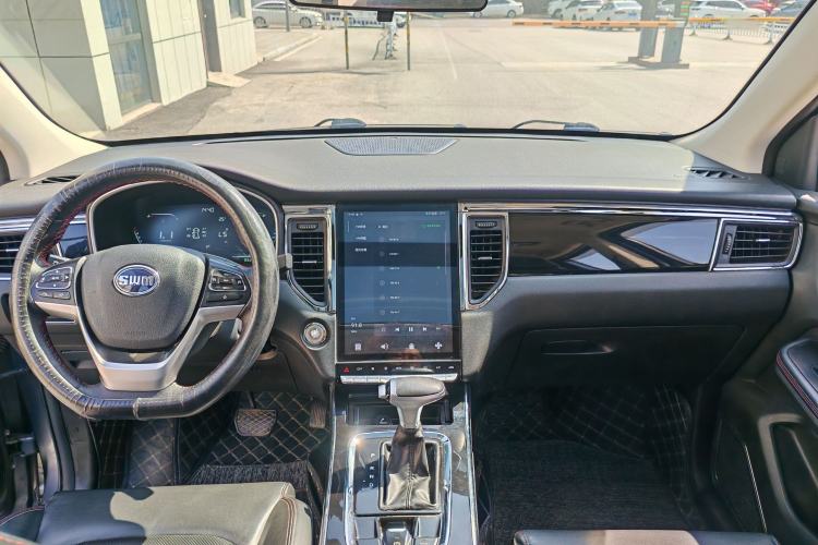 Used SWM G05 2019 1.5T Automatic Luxury Model Interior 2