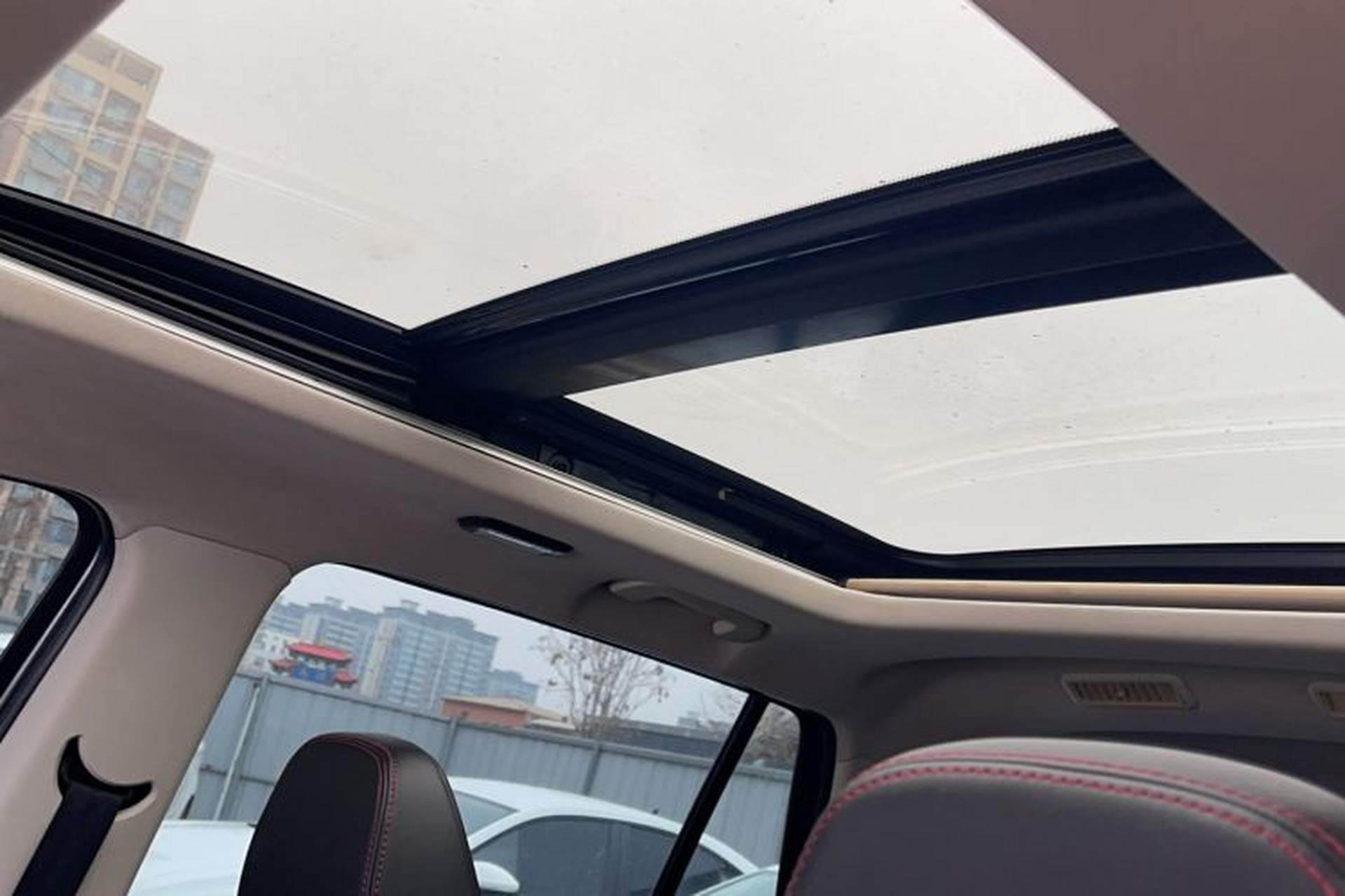 Used SWM G05 2019 2.0L Manual Luxury Edition Interior 4