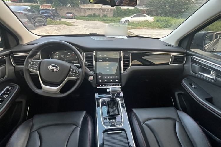 Used SWM G05 2019 1.5T Automatic Luxury Model Interior 6