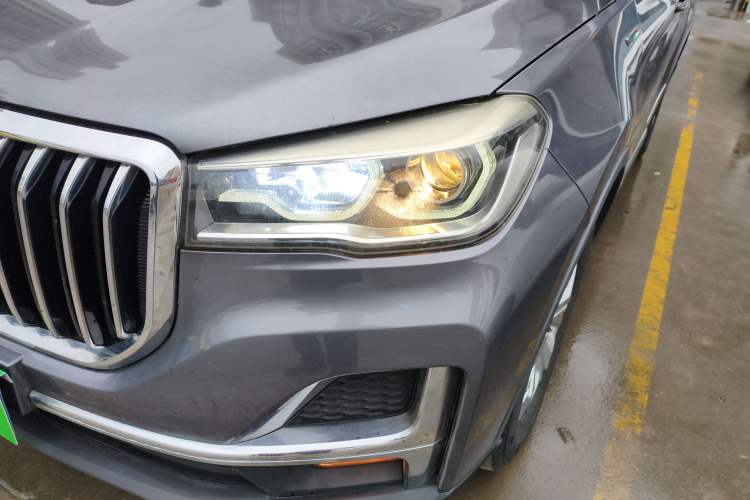 Used SWM G05 2019 2.0L Manual Luxury Edition Left Front Headlight