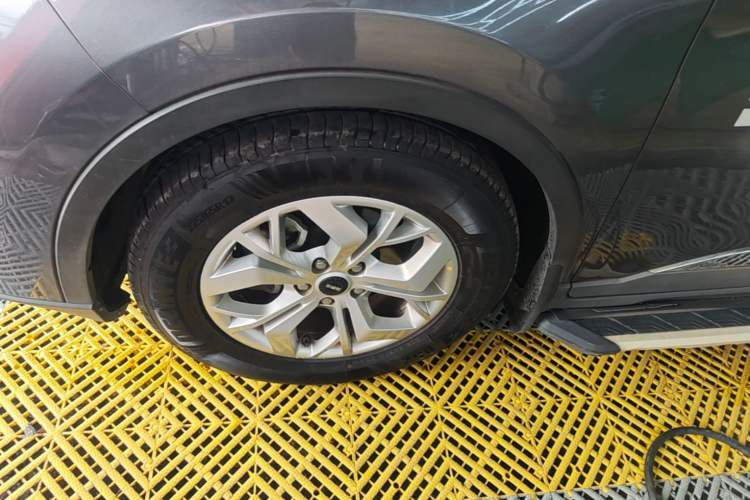 Used SWM G05 2019 1.5T Automatic Luxury Model Left Front Wheel Hub