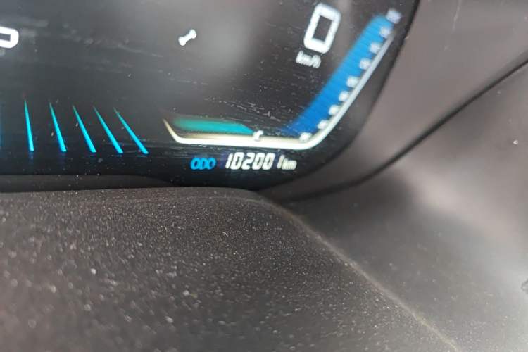 Used SWM G05 2019 1.5T Automatic Luxury Model Odometer Close Up