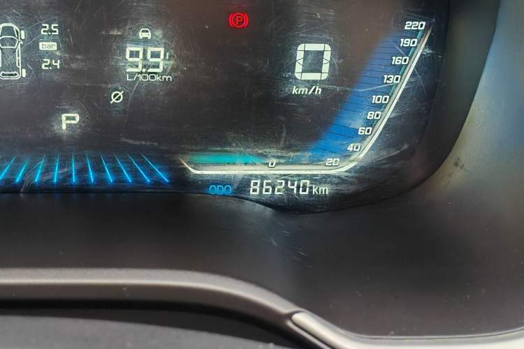 Used SWM G05 2019 1.5T Automatic Luxury Model Odometer Close Up