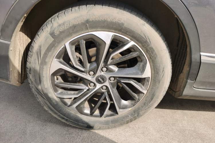 Used SWM G05 2019 1.5T Automatic Prestige Edition Right Rear Wheel Hub