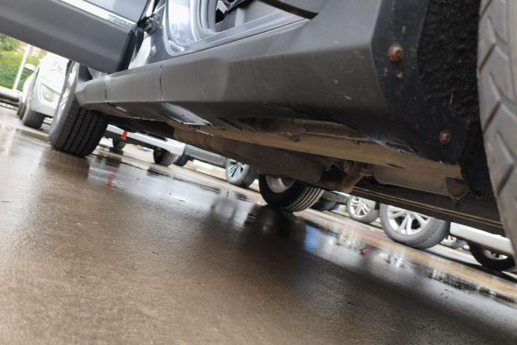 Used SWM G05 2019 2.0L Manual Luxury Edition Right Side Sill