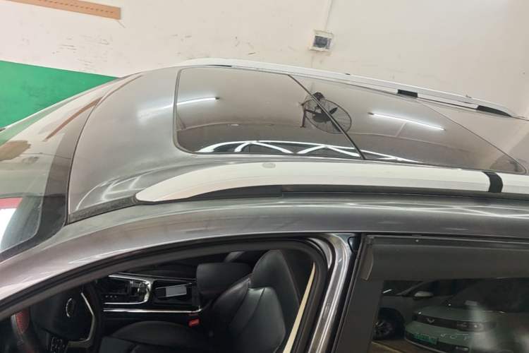 Used SWM G05 2019 1.5T Automatic Luxury Model Roof