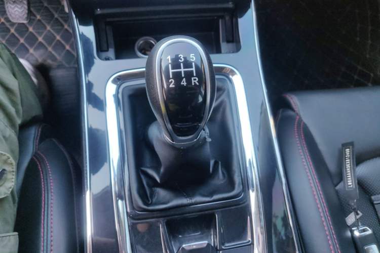 Used SWM G05 2019 2.0L Manual Luxury Edition Gear Lever