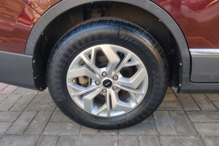 Used SWM G05 2019 2.0L Manual Luxury Edition Right Rear Wheel Hub