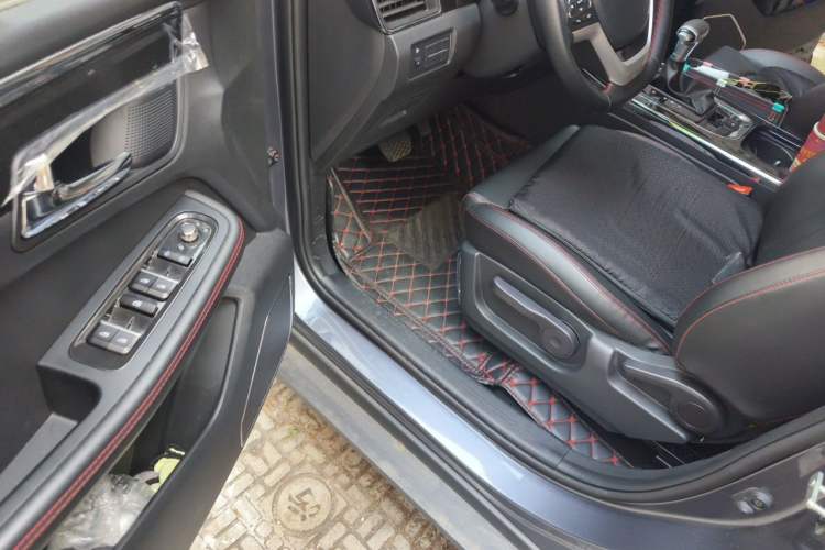 Used SWM G05 2019 1.5T Automatic Luxury Model Driver Seat