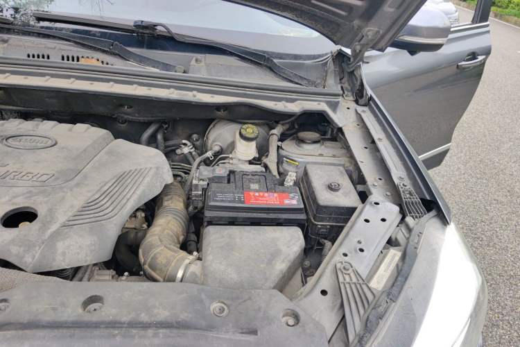 Used SWM G05 2019 1.5T Automatic Prestige Edition Engine Bay Left