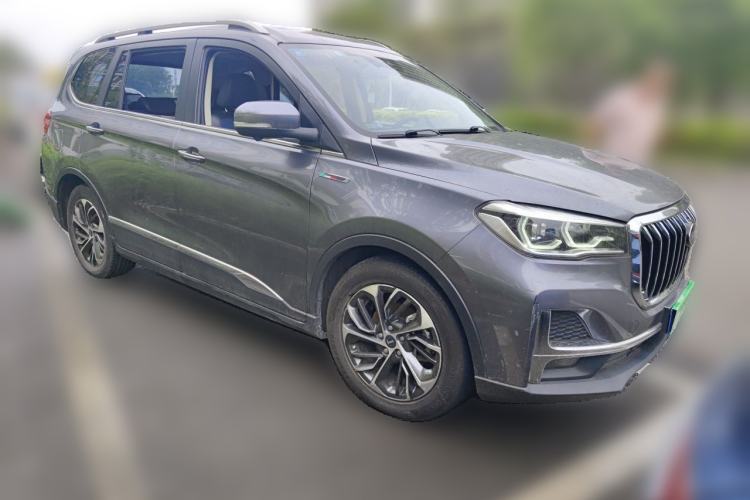 Used SWM G05 2019 1.5T Automatic Prestige Edition Front Right 45 Deg