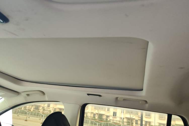 Used SWM G05 2019 2.0L Manual Luxury Edition Headliner