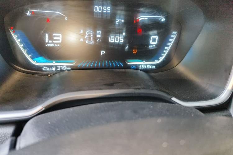 Used SWM G05 2019 1.5T Automatic Elite Edition Odometer Close Up