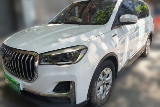 Used SWM G05 2019 2.0L Manual Luxury Edition