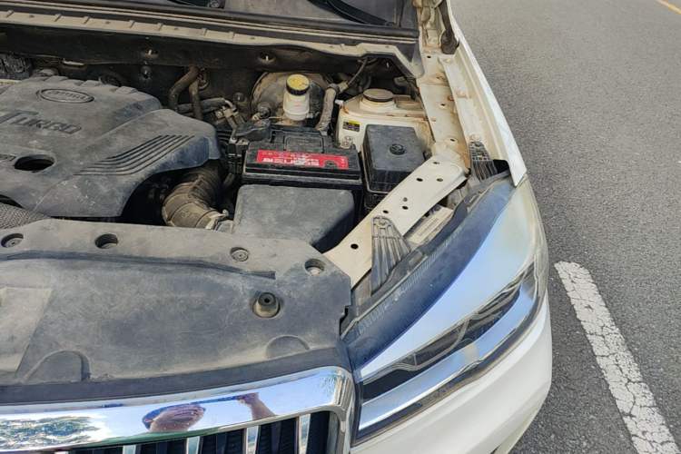 Used SWM G05 2019 1.5T Automatic Elite Edition Engine Bay Left