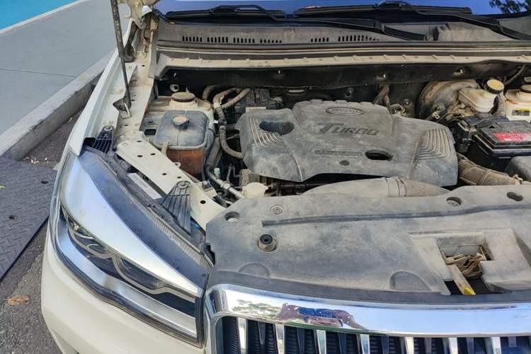 Used SWM G05 2019 1.5T Automatic Elite Edition Engine Bay Right