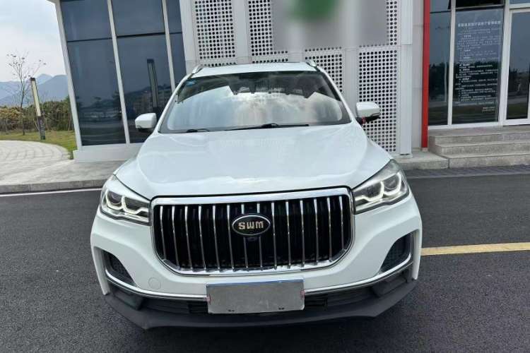 Used SWM G05 2019 1.5T Automatic Luxury Model Exterior 2
