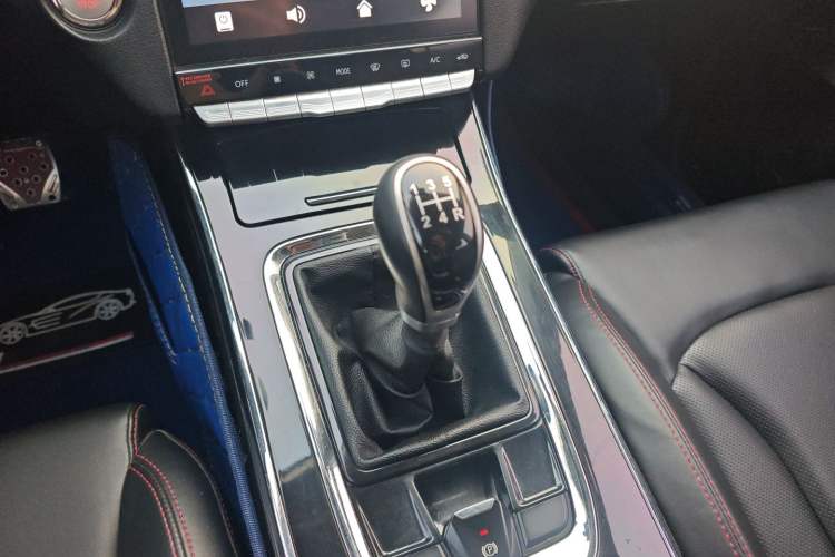Used SWM G05 2019 2.0L Manual Luxury Edition Gear Lever