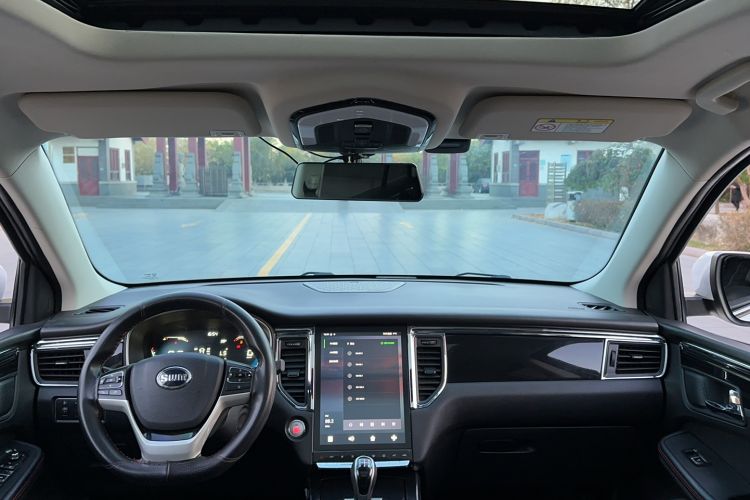 Used SWM G05 2019 2.0L Manual Luxury Edition Headliner