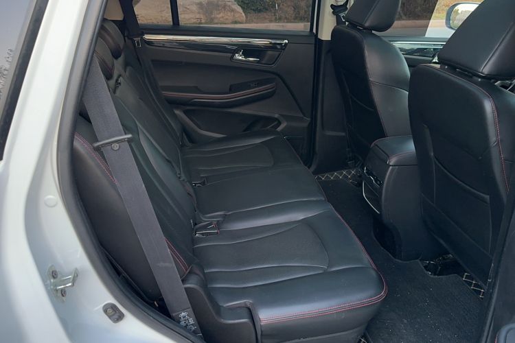 Used SWM G05 2019 2.0L Manual Luxury Edition Interior 2